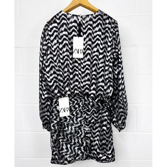 Zara Black and White Zigzag Dress - Picture 6 of 12